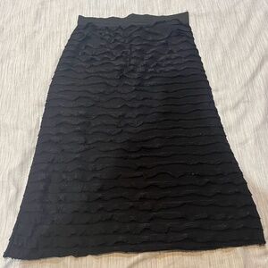 Black Skirt: